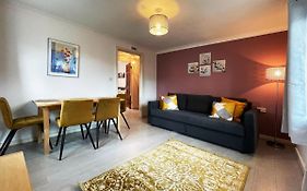 Jessica'S Place At Whitechapel