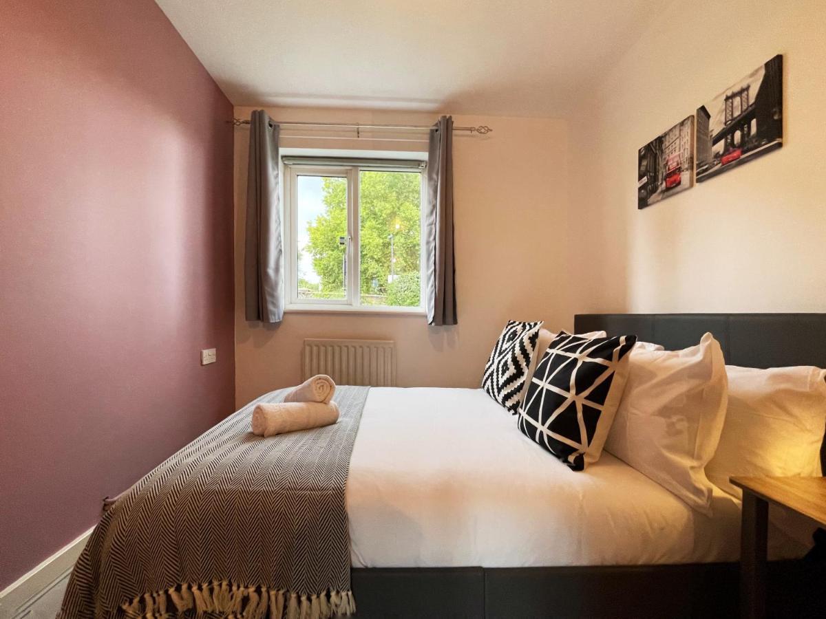 Jessica'S Place At Whitechapel London Exterior photo